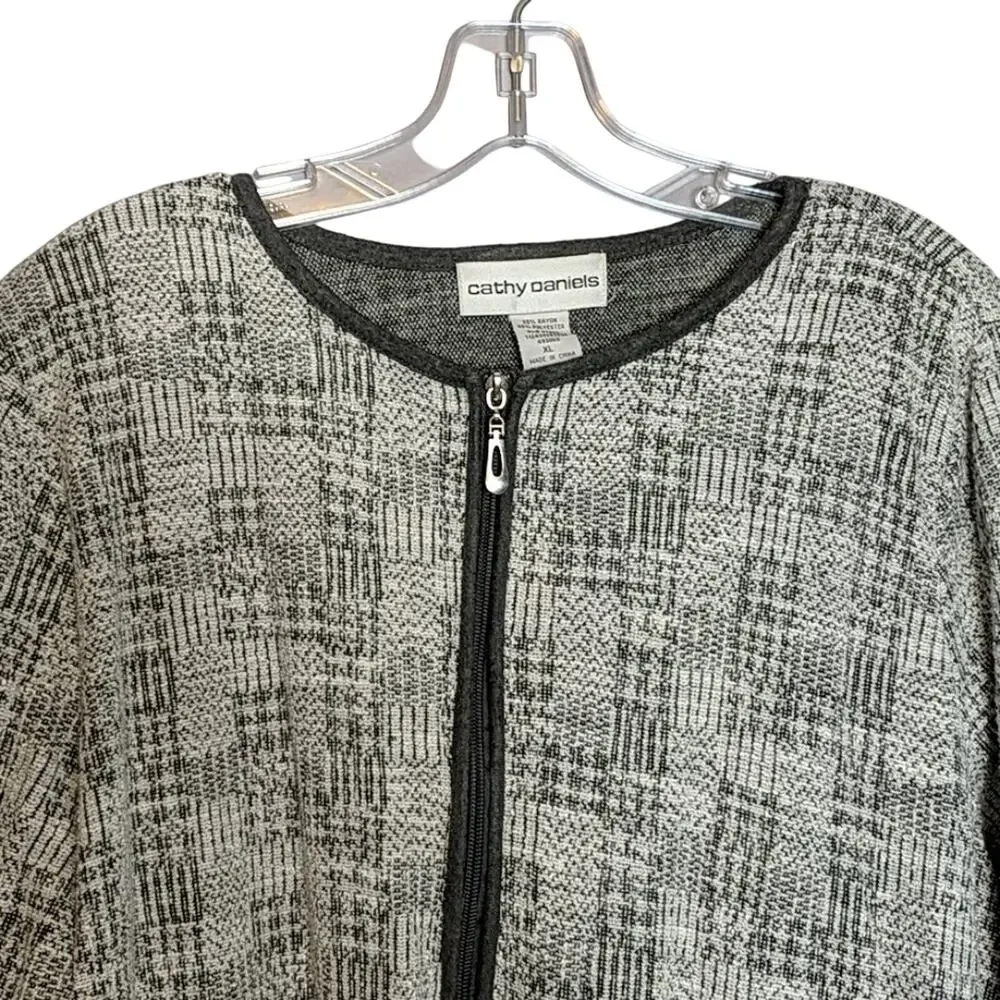 EUC Cathy Daniels Zip Cardigan - Picture 2 of 6